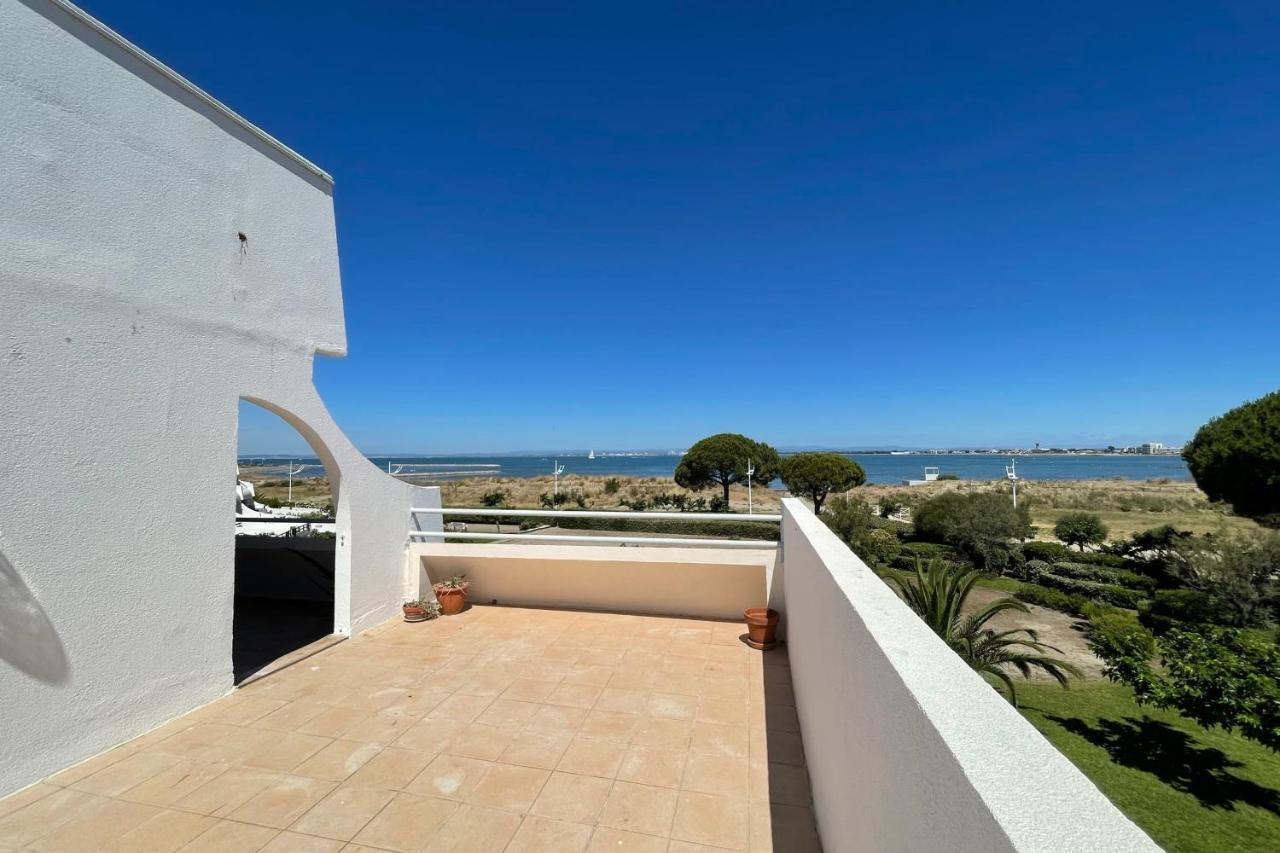 APPARTEMENT VUE MER Port Camargue 4 couchages résidence Le Flamant Le Grau-du-Roi Exterior foto