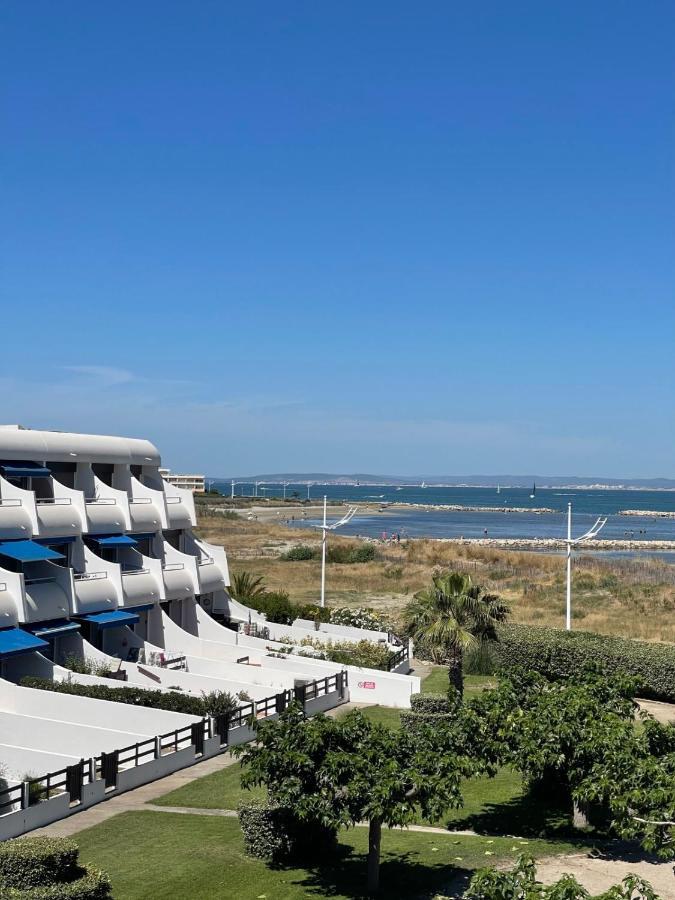 APPARTEMENT VUE MER Port Camargue 4 couchages résidence Le Flamant Le Grau-du-Roi Exterior foto